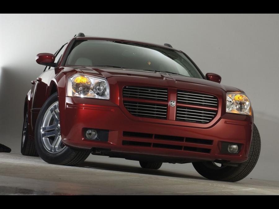  Dodge Magnum 2005 года  (фото 16 из 18)